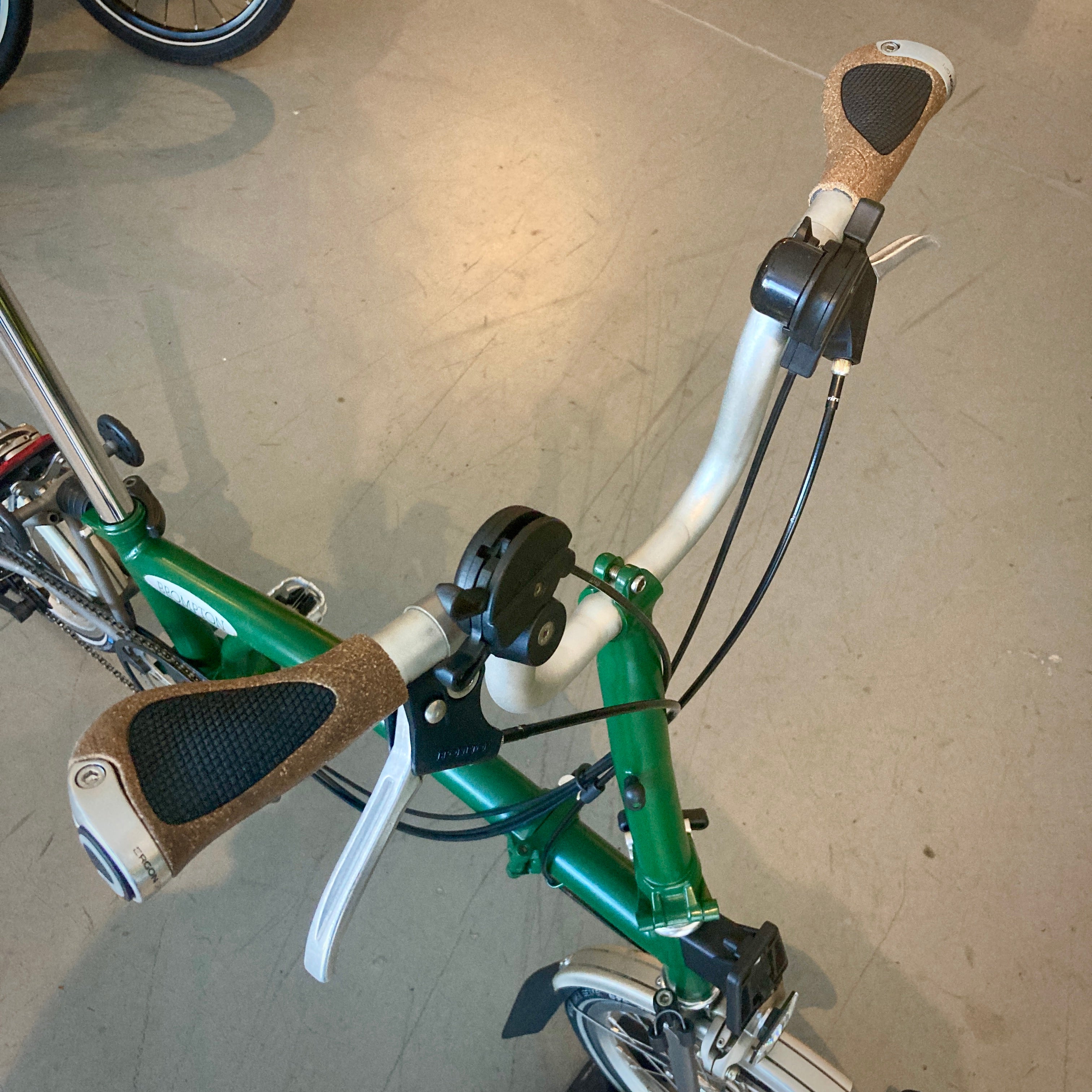 2012 USED M6L-X Superlight Racing Green Brompton