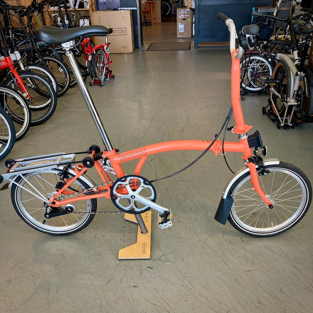 DEMO Brompton C Line Utility Mid Bar - Fire Coral