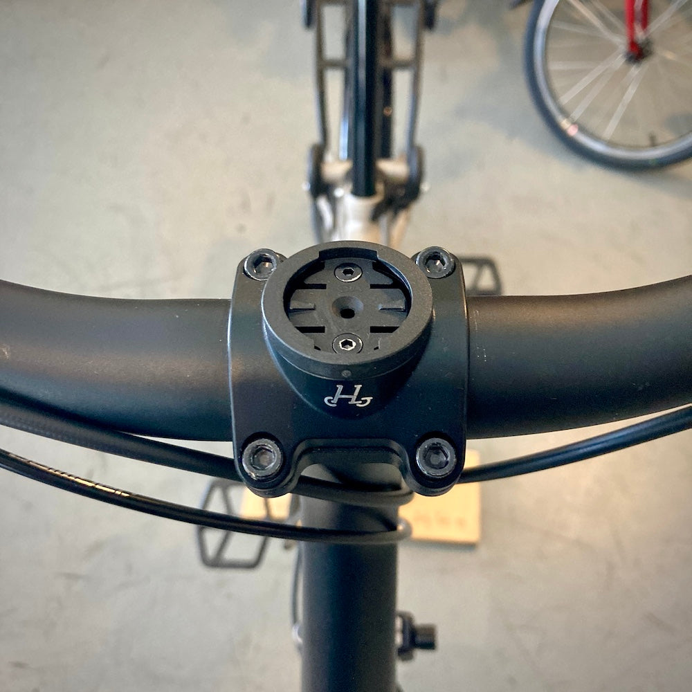 USED - 2025 Brompton G Line Medium Traildust White